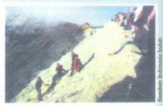 upacara kasodo (269 x 174).jpg