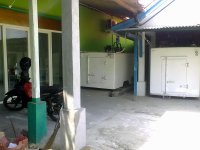 2 Freezer Besar.jpg