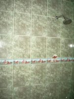Kamar Mandi Keramik & Shower b.JPG