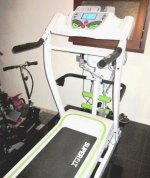 Treadmil ELektrik 3 Fungsi 4.jpg