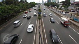 025041100_1451731200-20160102-Lalu-lintas-di-Jakarta-Libur-Tahun-Baru-Jakarta--Immanuel-Antonius.jpg