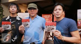 015366900_1462964539-20160511--Iwan-Fals-Dkk-Luncurkan-Album-Satu1.jpg