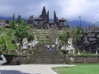 pura_besakih1.jpg