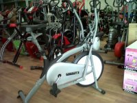 Alat Olahraga Kebugran dirumah sepeda statis platinumbike.jpg