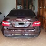 1LoraMBenz2.jpg