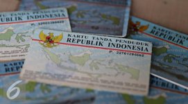 036737100_1445425680-20151021-KTP-Reguler-Warga-DKI-Dinonaktifkan-Mulai-2016-Jakarta5.jpg