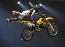 Crosser01.jpg