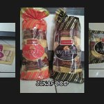 1JunaCake3.jpg