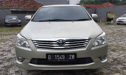 1HelmyInnova.jpg
