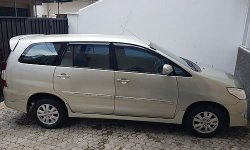 1HelmyInnova1.jpg