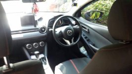 Mobil Mazda Merah (4).jpg