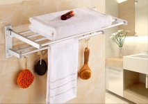 Rak_Handuk_Gantung_Dinding_Kamar_Mandi_Aluminium_Anti_Karat_.jpeg