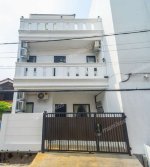 Kost Putri Dekat Universitas Borobudur, Universitas Darma Persada, Mall Bassura, Tip Top Pond...jpeg